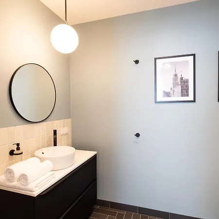Hotel apartamentowy B85 Warszawa