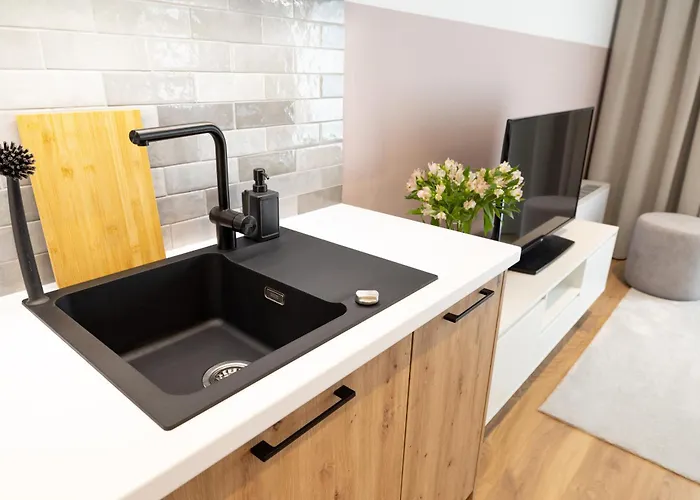 B85 Hotel apartamentowy 3*